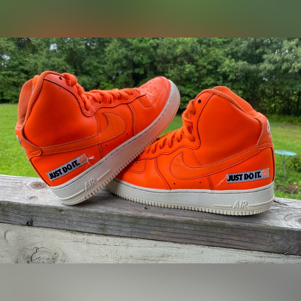 Nike Kids Sneakers in Vibrant Orange